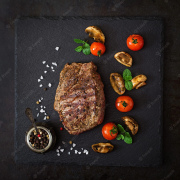 Beef Sirloin Steak (1kg)